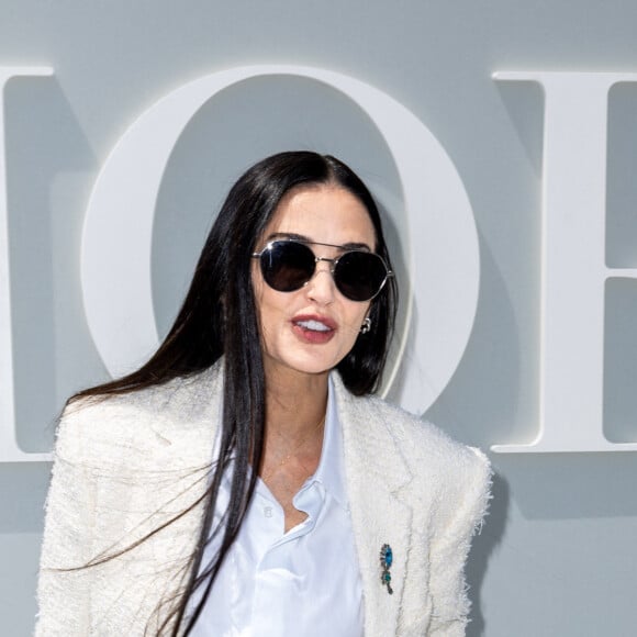 Demi Moore - Les célébrités au défilé Dior "Collection Homme Prêt-à-Porter Printemps/Eté 2024" lors de la Fashion Week de Paris (PFW), le 23 juin 2023. © Olivier Borde / Bestimage 