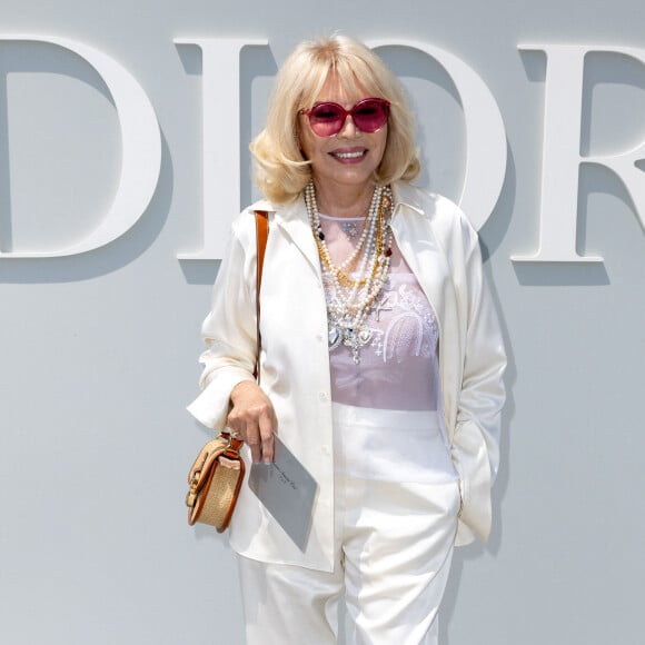 Amanda Lear - Les célébrités au défilé Dior "Collection Homme Prêt-à-Porter Printemps/Eté 2024" lors de la Fashion Week de Paris (PFW), le 23 juin 2023. © Olivier Borde / Bestimage 