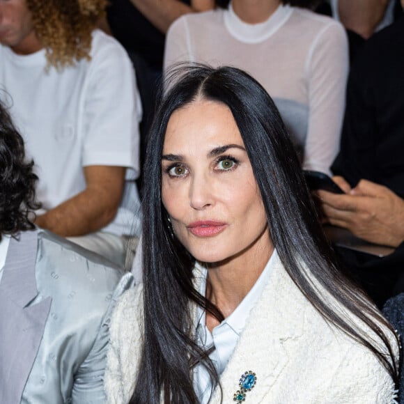 Demi Moore - Front row du défilé Dior "Collection Homme Prêt-à-Porter Printemps/Eté 2024" lors de la Fashion Week de Paris (PFW), le 23 juin 2023. © Olivier Borde / Bestimage 