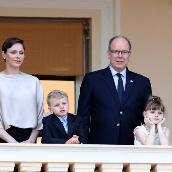 Le prince Albert II de Monaco, la princesse Charlene et leurs enfants, le prince héréditaire Jacques et la princesse Gabriella durant la célébration de la traditionnelle fête de la Saint Jean à Monaco le 23 juin 2023. © Claudia Albuquerque / Bestimage 