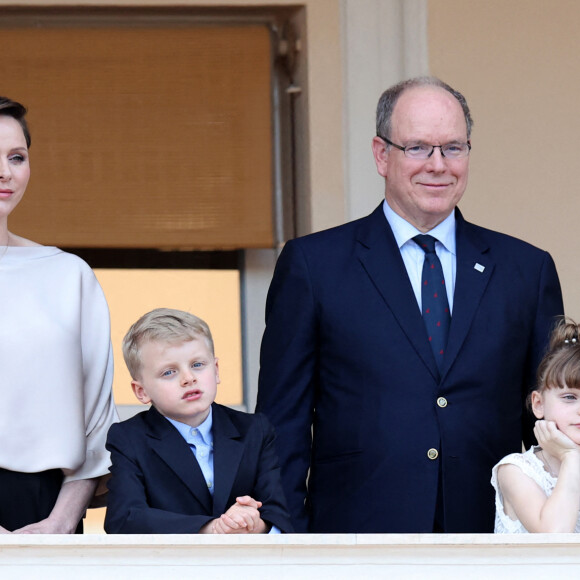 Le prince Albert II de Monaco, la princesse Charlene et leurs enfants, le prince héréditaire Jacques et la princesse Gabriella durant la célébration de la traditionnelle fête de la Saint Jean à Monaco le 23 juin 2023. © Claudia Albuquerque / Bestimage 