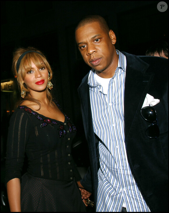 Beyonce et Jay-Z ont déjeuné dans un restaurant français très réputé
Beyonce et Jay-Z à Paris