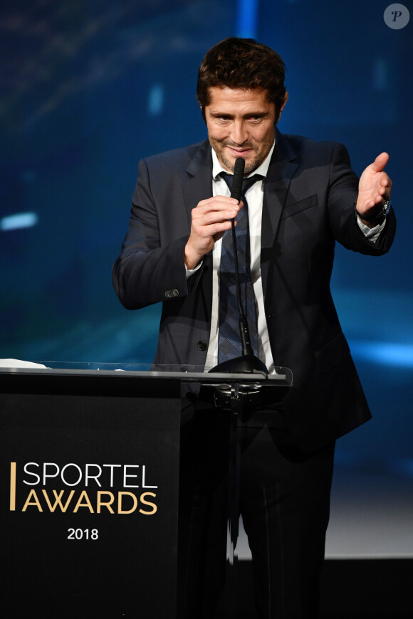 Bixente Lizarazu a reçu un message très spécial dimanche 25 juin 2023 dans Téléfoot
Bixente Lizarazu, récompensé par le Prix de l'Autobiographie pour son livre Mes Prolongations, durant la soirée des Sportel Awards 2018 au Grimaldi Forum à Monaco le 23 octobre 2018. Les Sportel Awards sont une compétition internationale visant à récompenser les plus belles images de sport de l'année dans le cadre du Sportel qui est un salon international du sport et des médias qui se déroule sur 3 jours en Principauté. © Bruno Bebert/Bestimage 