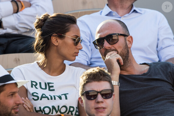 Christophe Dugarry et sa compagne Yasmina dans les tribunes lors des internationaux de tennis de Roland Garros à Paris, France, le 31 mai 2019. © Jacovides-Moreau/Bestimage