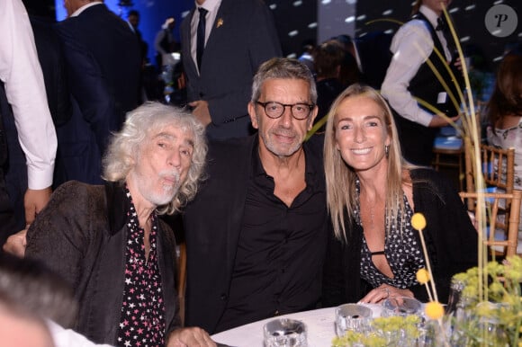 Exclusif - Louis Bertignac, Michel Cymes - Moma Group fête son 10ème anniversaire à l'hôtel Salomon de Rothschild à Paris le 5 septembre 2022. Promoteur d'un art de vivre à la française, le PDG de Moma Group promet de créer 40 nouvelles adresses à travers le monde en faisant rayonner ses concepts emblématiques que sont Café Pérouse, Noto, Casa Amour et Mimosa. © Rachid Bellak/Bestimage 