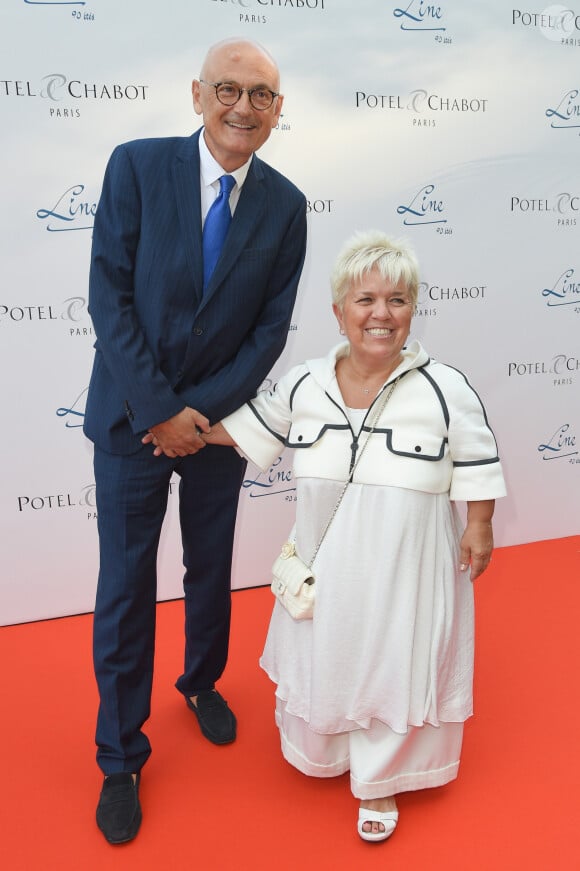 Mimie Mathy et son mari Benoist Gérard - Soirée du 90ème anniversaire de Line Renaud sur le Bateau Potel et Chabot "Pavillon Seine" à Paris le 2 juillet 2018. © Coadic Guirec/Bestimage