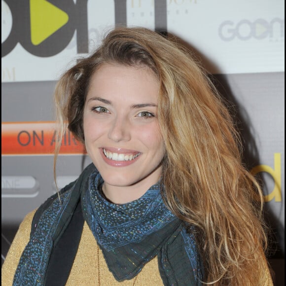 Emma Daumas lors de la soirée de lancement de la nouvelle fréquence musicale RadiO sur Goom, de Pascal Obispo au VIP Room de Paris.