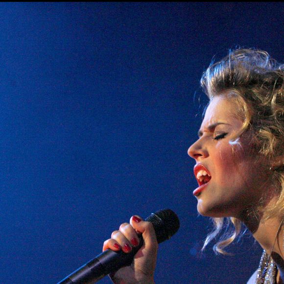 Concert d'Emma Daumas à l'Elysée Montmartre.