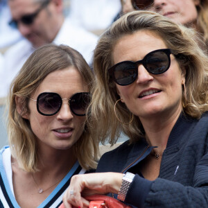 Isabelle Ithurburu, Astrid Bard - Célébrités dans les tribunes des internationaux de France de tennis de Roland Garros à Paris, France, le 6 juin 2019. © Jacovides-Moreau/Bestimage