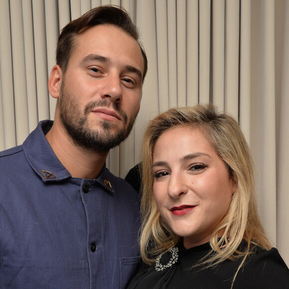 Marilou Berry et son compagnon Alexis (Le Diamantaire artiste street art) - Soirée de lancement de PlayLink de PlayStation au Play Link House à Paris, France, le 12 octobre 2017. © Veeren/Bestimage