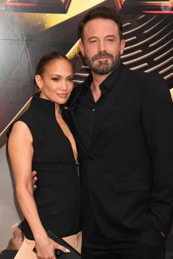 Jennifer Lopez a publié une vidéo sur Instagram lors de la fête nationale américaine
Jennifer Lopez, Ben Affleck à la première du film "The Flash" à Los Angeles.