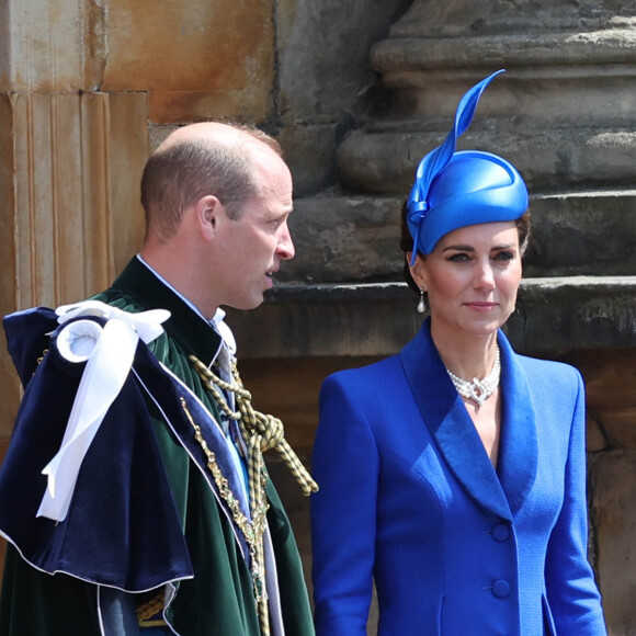 Le mercredi 5 juillet 2023, le souverain et son épouse, la reine Camilla Parker Bowles, se sont effectivement rendus en la cathédrale de Saint-Gilles d'Édimbourg.
Le prince William et la princesse Kate Middleton en Écosse, au palais d'Holyrood à Edimbourg pour la suite du deuxième couronnement de Charles III, le 5 juillet 2023