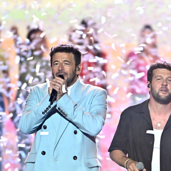 Et s'était déjà excusé il y a quelques jours
Exclusif - Slimane, Patrick Bruel, Claudio Capéo et Christophe Maé - Enregistrement de l'émission "Les chansons de l'été" dans les Arènes de Nîmes, présentée par N.Aliagas et diffusée le 17 juin sur TF1 © Bruno Bebert-Christophe Clovis / Bestimage 