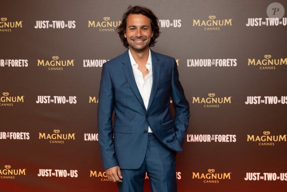 ... et avoir un chien !
Bertrand Chameroy - Soirée sur la plage Magnum lors du 76ème Festival International du Film de Cannes le 25 mai 2023. © Cannes Magnum/ Jeremy Melloul/Bestimage