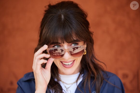 "Ce n'est pas pour rien s'il se prénomme Marin !". Des confidences touchantes.
Nolwenn Leroy au village lors des Internationaux de France de tennis de Roland Garros 2023, à Paris, France, le 3 juin 2023. © Cyril Moreau/Bestimage 