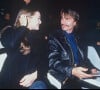 Alors qu'il travaille sur l'émission Double je, sur TF1, le chanteur réfléchit à certaines personnalités qui pourraient participer à l'émission.
 
Florent Pagny et Vanessa Paradis en 1992.