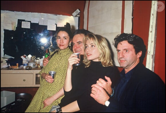 Archives : Guy Béart et ses filles Emmanuelle et Eve en 1987