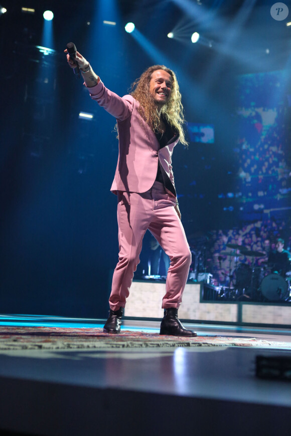 Il l'a transformée en commerces et logements.
Exclusif - Julien Doré est en concert au Zenith Arena à Lille le 10 décembre 2022. © Stéphane Vansteenkiste / Bestimage 