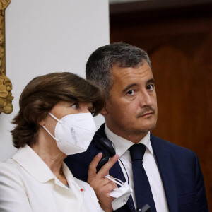 Catherine Colonna, ministre de l'Europe et des Affaires étrangères, Gérald Darmanin, ministre de l'Intérieur et des Outre-mer - Le président Emmanuel Macron et son homologue algérien donnent une conférence de presse conjointe au palais El Mouradia à Alger le 25 août 2022. © Dominique Jacovides / Bestimage 