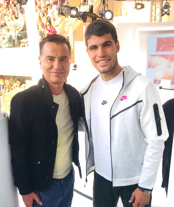 Exclusif - Laurent Luyat et Carlos Alcaraz (joueur de tennis espagnol) - Plateau de France Télévision lors des Internationaux de France de Tennis de Roland Garros 2023 - Jour 09 à Paris le 05 Juin 2023. © Bertrand Rindoff / Bestimage