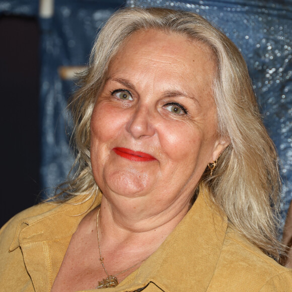 Dans le "Club de l'été" sur Europe 1 ce mardi 25 juillet 2023, la célèbre animatrice n'a pas caché son enthousiasme à l'entente de l'hymne britannique.
Valérie Damidot - Première du film "Indiana Jones et le Cadran de la destinée" au cinéma Le Grand Rex à Paris le 26 juin 2023. © Coadic Guirec/Bestimage