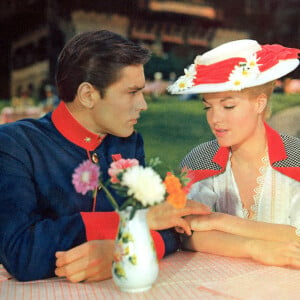 Archives - Alain Delon et Romy Schneider sur le tournage du film "Christine". 1958.
