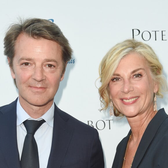 Michèle Laroque et son compagnon François Baroin - Soirée du 90ème anniversaire de Line Renaud sur le Bateau Potel et Chabot "Pavillon Seine" à Paris. © Coadic Guirec/Bestimage