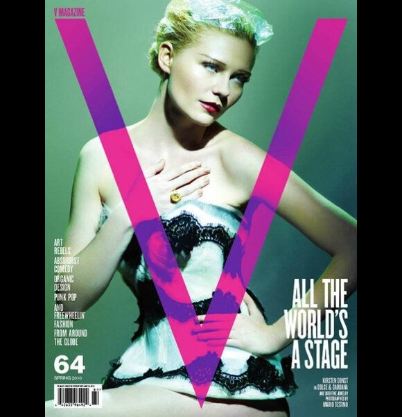 Kirsten Dunst, habillée en Dolce & Gabbana, sur la couverture de V
