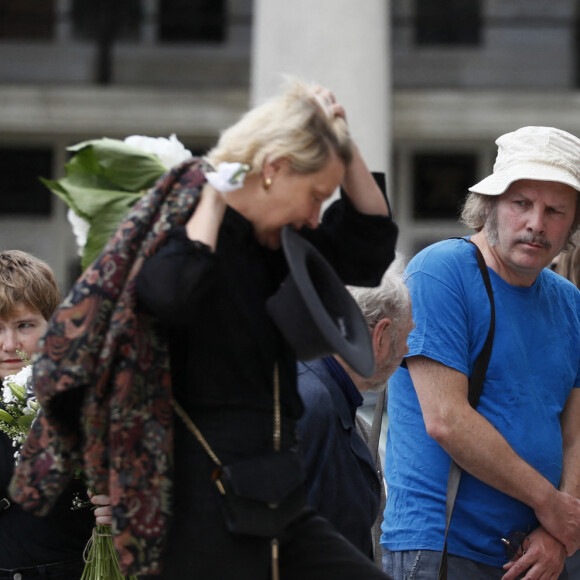 Philippe Katerine - Obsèques de Sophie Fillières au crématorium du cimetière du Père-Lachaise à Paris, le 11 août 2023.