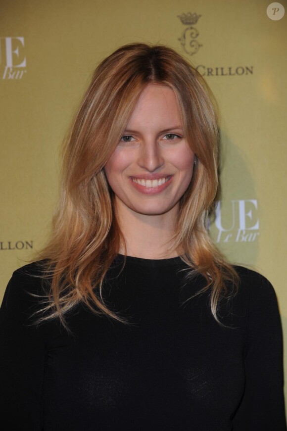Karolina Kurkova à la soirée Vogue le 4 mars à l'Hôtel de Crillon.
