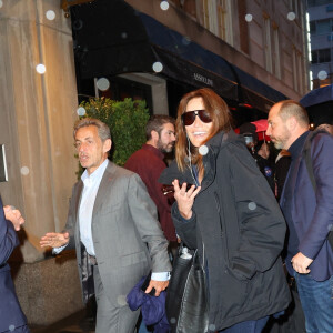 Très heureux, le couple a partagé plusieurs photos sur lesquels on peut apercevoir leur fille Giulia.
Nicolas Sarkozy et sa femme Carla Bruni arrivent au "Mark Hotel" à New York, États-Unis le 29 Avril 2023. 