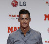 Un habit traditionnellement porté par les hommes dans les pays du Levant, d'Afrique du Nord et du Moyen-Orient

Cristiano Ronaldo assiste au Prix Marca Leyenda à Madrid en Espagne, le 29 juillet 2019.