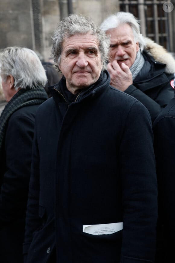 Gérard Leclerc - Sorties des obsèques de Philippe Tesson en l'église Saint-Germain des-Prés à Paris le 10 février 2023. © Christophe Clovis / Bestimage 