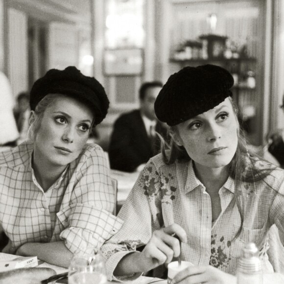 Catherine Deneuve et Françoise Dorléac dans Les demoiselles de Rochefort en 1967