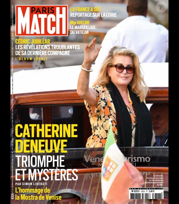 Catherine Deneuve en une du "Paris Match", le 1er septembre 2022.