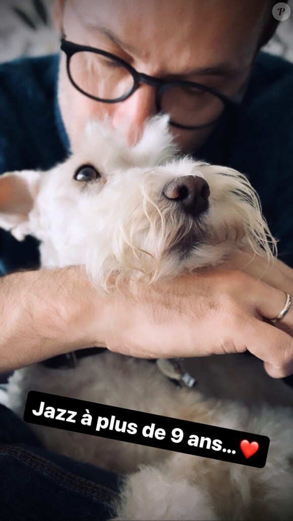 Damien Thévenot complètement gaga de son chien Jazz, qui l'accompagne depuis 9 ans. Instagram