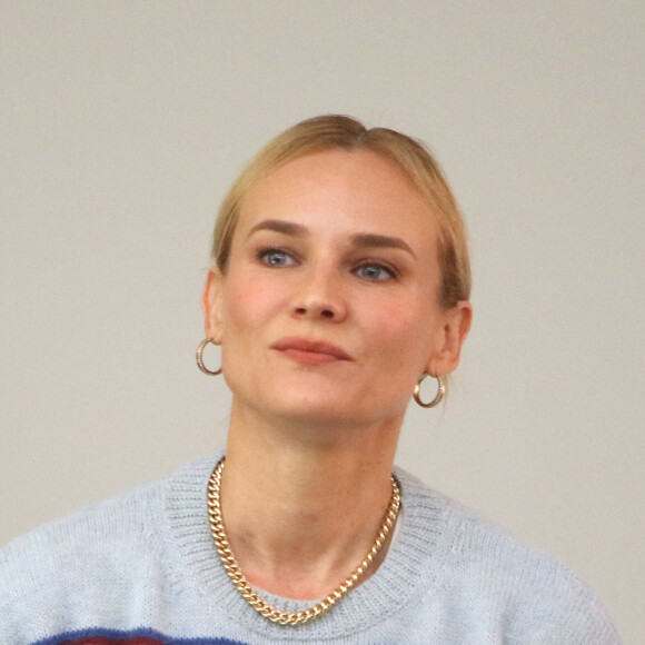 Diane Kruger lors d'une dédicace de son livre pour son enfants "A Name From The Sky" chez Barnes & Noble à New York. Le 5 novembre 2022 
