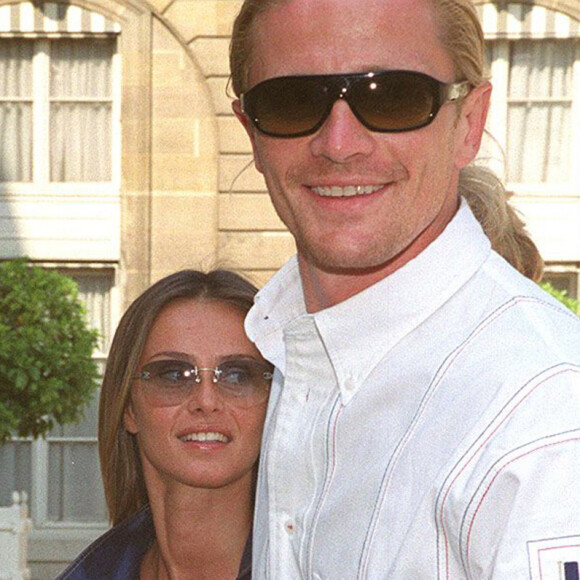 L'ancien footballeur a partagé la vie d'Agathe de La Fontaine
 
Archives - Emmanuel Petit et son ex femme Agathe de La Fontaine.
