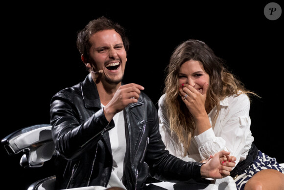 Exclusif - Laury Thilleman et son mari Juan Arbelaez - Enregistrement de l'émission "La Chanson secrète 9" à la Seine musicale à Paris, diffusée le 27 novembre sur TF1 à 21h05 Après le succès des précédentes éditions, " LA CHANSON SECRETE ", présentée par N.Aliagas et produite par DMLS TV, revient sur TF1. 10 artistes ne savent rien de ce qui va se passer pour eux ! Ils ont accepté de jouer le jeu, de se laisser totalement surprendre, émouvoir, parfois même déstabiliser car ils vont découvrir en même temps que les téléspectateurs une surprise : une chanson qui leur est chère revisitée et réinterprétée par un artiste. Des mises en scène spectaculaires au service de l'émotion... Et des émotions fortes pour l'artiste assis dans le fauteuil grâce à la venue sur le plateau de proches et d'invités inattendus. Les téléspectateurs seront aux premières loges pour vivre ces moments d'intimité musicale rare. Avec une surprise faite à un couple d'artistes et un anniversaire surprise sur le plateau pour l'un des invités. © Gaffiot-Moreau / Bestimage