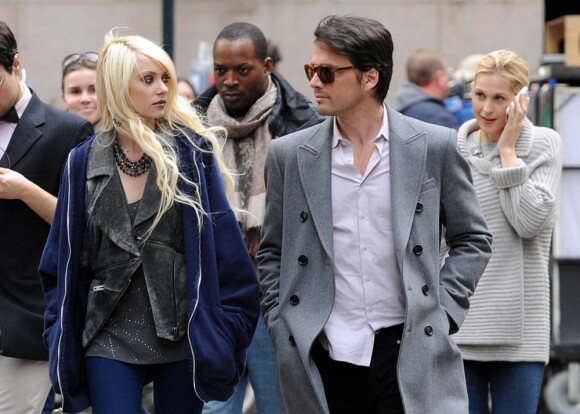 Taylor Momsen et Matthew Settle sur le tournage de Gossip Girl à New York le 5 mars 2010