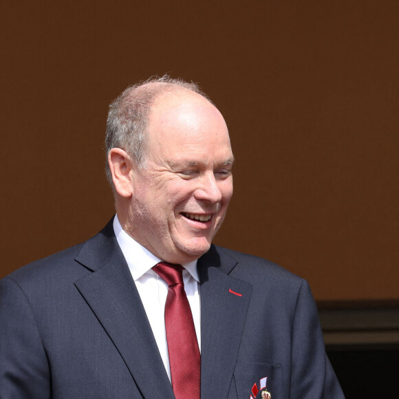 Le prince Albert II de Monaco lors de l' édition 2023 du Tournoi Sainte Dévote de Rugby au Stade Louis II à Monaco le 22 avril 2023. © Jean-Charles Vinaj / Pool Monaco / Bestimage 