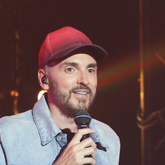 Il explique avoir vécu cette tournée comme une "colonie de vacances", notamment grâce aux dates en bord de mer. 
Exclusif - Christophe Willem - 5ème édition de l'émission "Psychodon, Unis face aux maladies psychiques" à l'Olympia à Paris, le 12 juin 2023. 