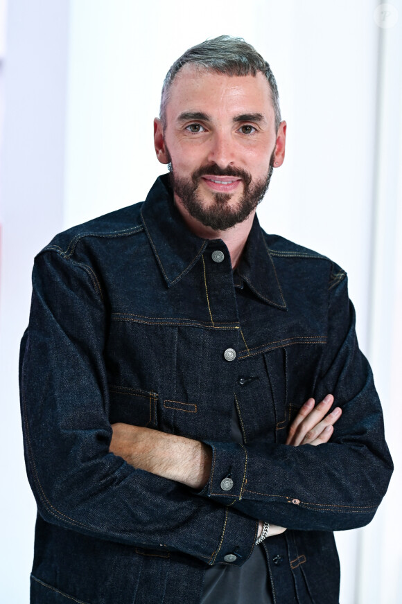 Exclusif - Christophe Willem - Enregistrement de l'émission "Vivement Dimanche" au Studio Gabriel à Paris, présentée par M. Drucker sur France 3.