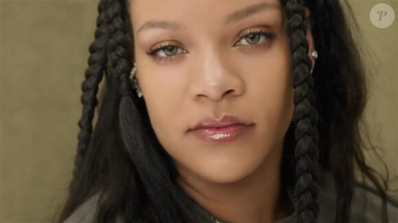 Rihanna serait submergée par l'émotion
Archives : Rihanna