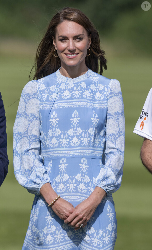 Kate Middleton se serait fait éclipser par une mannequin Victoria Secret.
Catherine Kate Middleton, princesse de Galles - 6 juillet 2023. Catherine, Princesse de Galles regarde le prince William, alors qu'il prend part à la coupe Royal Charity Polo. ©Bestimage
