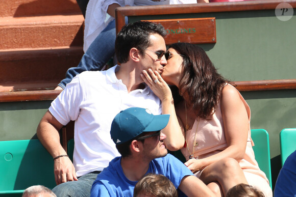 Maxime Chattam et Faustine Bollaert au 4ème jour des internationaux de France de froland Garros 2012.