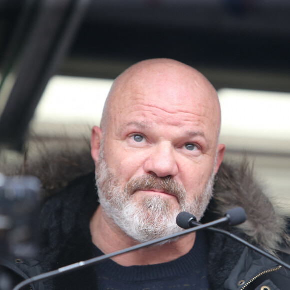 Philippe Etchebest - Rassemblement national des métiers de l'hôtellerie, de la restauration, du tourisme à l'appel de l'UMIH et le GNI à l'esplanade des Invalides à Paris le 14 décembre 2020. © Panoramic / Bestimage