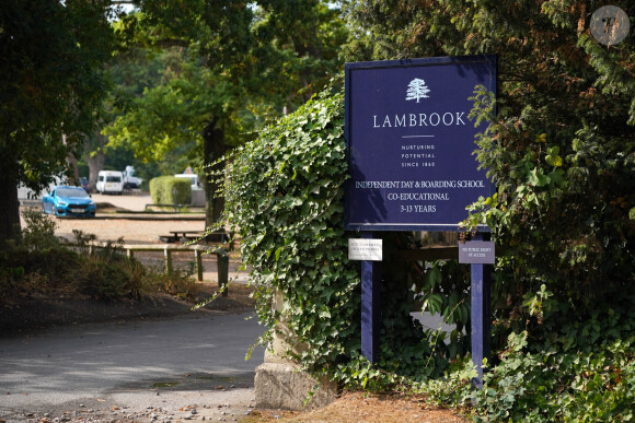 L'entrée de l'école privée Lambrook School où seront scolarisés les enfants du duc et de la duchesse de Cambridge, Charlotte, George et Louis. 
