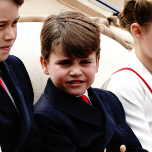 Le prince George, la princesse Charlotte et le prince Louis de Galles - La famille royale d'Angleterre lors du défilé "Trooping the Colour" à Londres. Le 17 juin 2023 