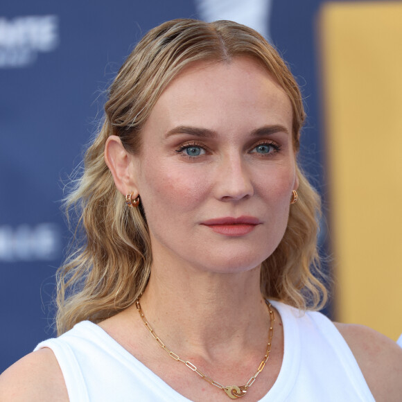 Diane Kruger (porte un collier iconique Menottes dinh van en or jaune) - Arrivées sur le tapis bleu de la 16ème édition du festival du film francophone de Angoulême le 24 août 2023. © Coadic Guirec / Bestimage 